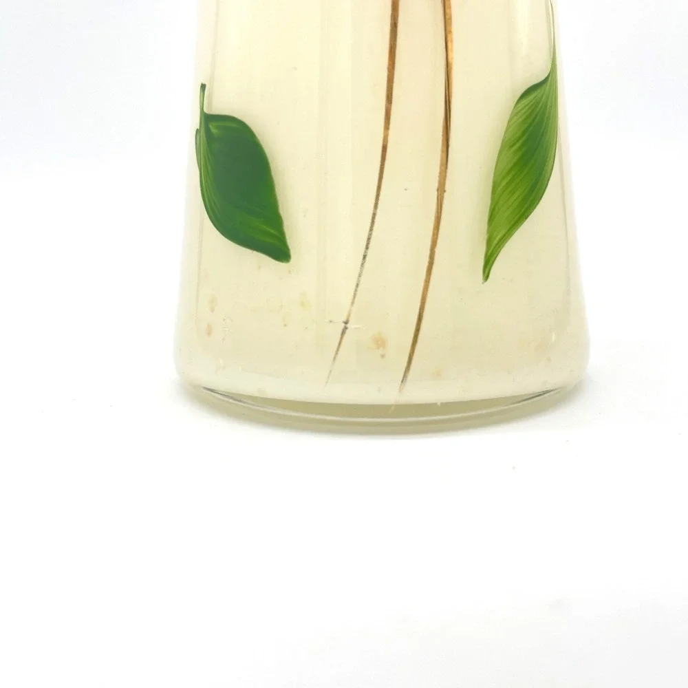 Ivory Floral Vase with Ruffled Edge Home Decor Bud Vase Flower Holder‎